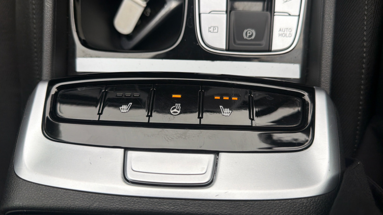 Hyundai TUCSON 1.6 TGDi 48V MHD Premium 5dr 2WD DCT Petrol Estate